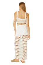 Charger l'image dans la galerie, Model Back: Blueman Haut De Plage Off-White Top-Tricot