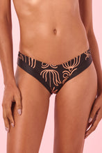 Charger l'image dans la galerie, Gallery: Blueman Bas Bottom Aina Cancun
