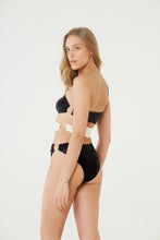 Charger l'image dans la galerie, Model Back: Blueman Une Pièce Maio Missy Color Ver24 Preto
