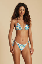 Charger l'image dans la galerie, Model Front: Blueman Bas Bottom Azulejo Tahity

