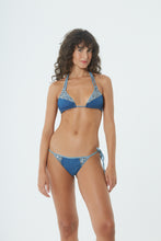 Charger l'image dans la galerie, Model Front: Blueman Haut Top Bikini Jeans Show
