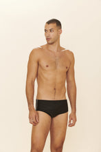 Charger l'image dans la galerie, Model Front: Blueman Sunga / Boxer Sunga Army Cairo Preto
