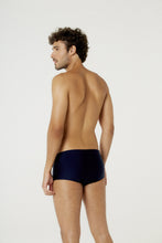 Charger l'image dans la galerie, Model Back: Blueman Sunga / Boxer Sunga Berlim Liso Preto V24
