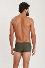 Charger l'image dans la galerie, Model Back: Blueman Sunga / Boxer Sunga Army Fit Lisa Verde
