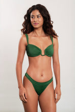 Charger l'image dans la galerie, Model Front: Blueman Bas Bottom Green Guaruja
