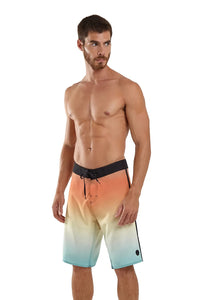Model Front: Blueman Boardshort Bermuda Maxi Vies Espirito Solar