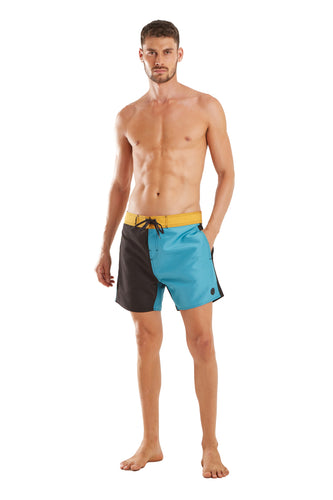 Model Front: Blueman Boardshort Bermuda Mini Color Block Azul