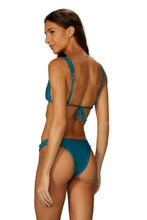 Charger l&#39;image dans la galerie, Model Back: Blueman Bas Bottom Azul Ubatuba
