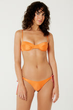 Charger l&#39;image dans la galerie, Model Front: Blueman Bas Bottom Chandon Fada Laranja
