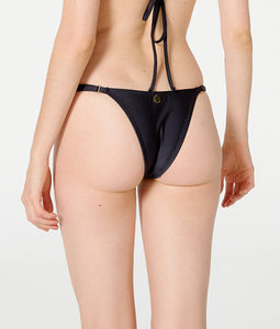 Image 05: Blueman Bas Bottom Floral Crochet Preto