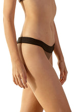 Charger l&#39;image dans la galerie, Image 02: Blueman Bas Bottom Matelasse Caramelo Preto
