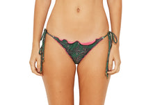 Charger l&#39;image dans la galerie, Model Front: Blueman Bas Bottom Mel Coqui
