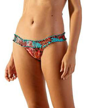 Charger l&#39;image dans la galerie, Gallery: Blueman Bas Bottom Mel Vanuatu
