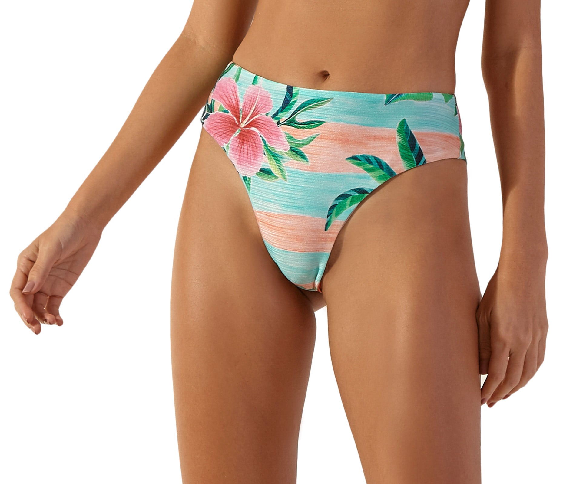Model Front: Blueman Bas Bottom Pacifico Levemente