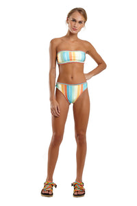 Model Front: Blueman Bas Bottom Recifes Granita