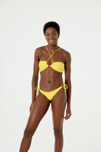 Charger l&#39;image dans la galerie, Model Front: Blueman Bas Bottom Surfista Liso Alt23 Amarelo
