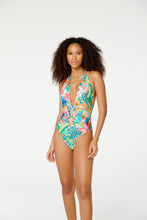 Charger l&#39;image dans la galerie, Model Front: Blueman Une Pièce Maio Biju Selvagem
