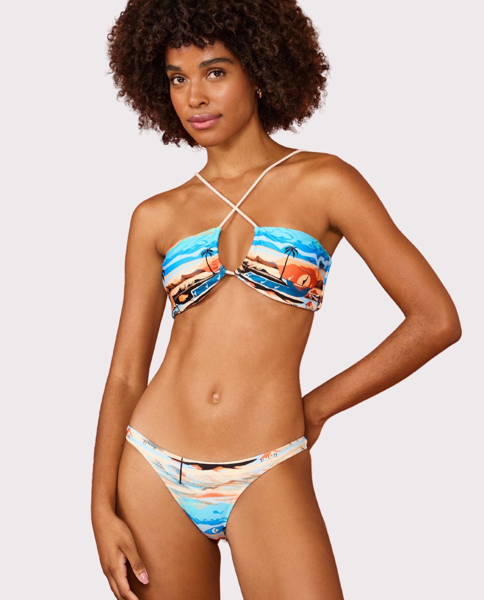 Model Front: Blueman Ensemble Set Canoa-Quebrada Surfista Carioca