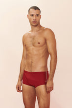 Charger l&#39;image dans la galerie, Model Front: Blueman Sunga / Boxer Sunga Army Cairo Vermelho
