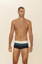 Charger l&#39;image dans la galerie, Model Front: Blueman Sunga / Boxer Sunga Army Crepusculo Preto
