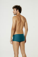 Charger l&#39;image dans la galerie, Model Back: Blueman Sunga / Boxer Sunga Berlim Liso Verde V24
