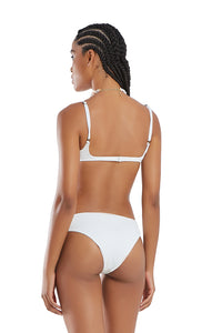 Model Back: Blueman Haut Top Bela Textura Softcell-Off White