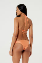 Charger l&#39;image dans la galerie, Model Back: Blueman Haut Top Caribe Pacifico Laranja
