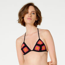 Charger l&#39;image dans la galerie, Gallery: Blueman Haut Top Floral Crochet Preto
