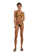Charger l&#39;image dans la galerie, Model Front: Blueman Haut Top Fox Bold Leafs
