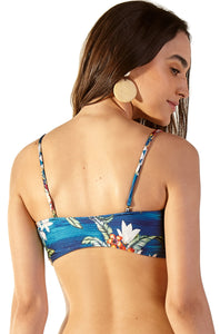 Model Back: Blueman Haut Top Gil Arta
