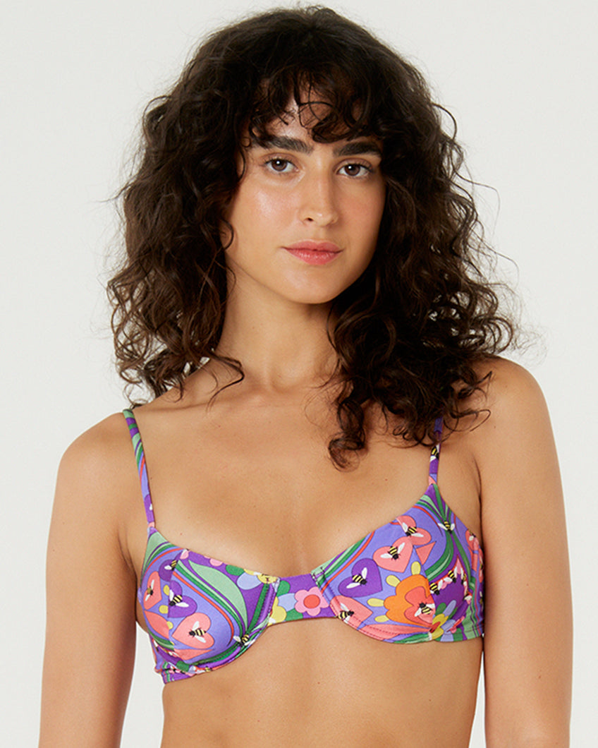 Gallery: Blueman Haut Top High Pepe Pepe Apiculae