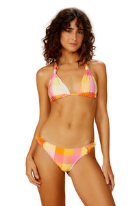 Model Front: Blueman Haut Top Ritmo Caribe