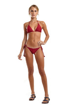 Charger l&#39;image dans la galerie, Model Front: Blueman Haut Top Tahity Perola Vermelho
